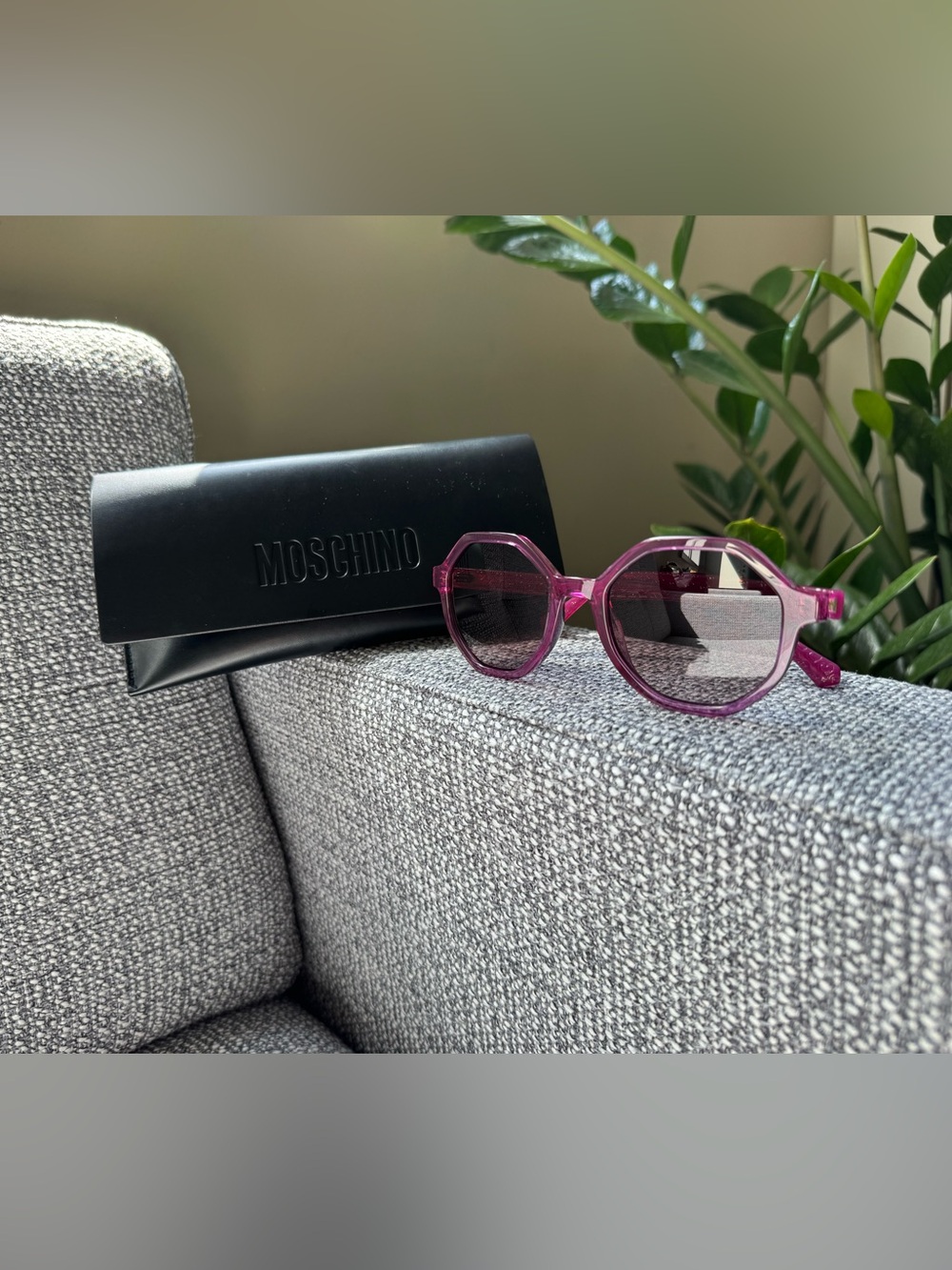 Love Moschino Women's Purple-Pink Geometric Sunglasses
